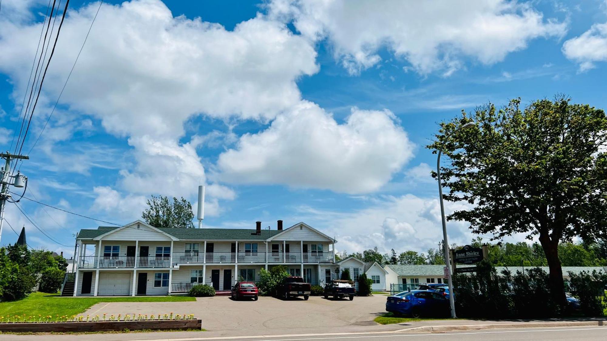פרום Anne Shirley Motel & Cottages מראה חיצוני תמונה