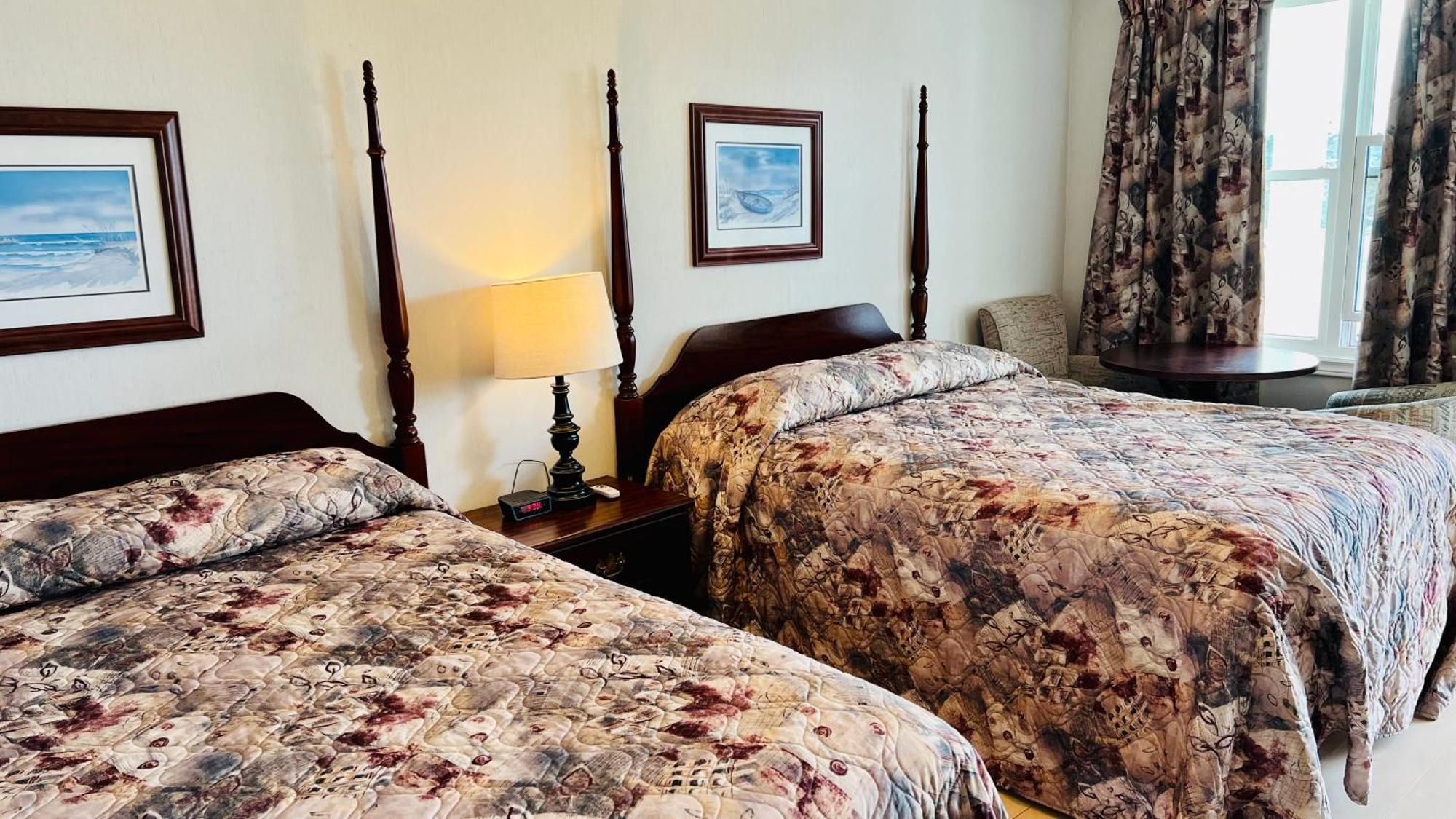 פרום Anne Shirley Motel & Cottages מראה חיצוני תמונה
