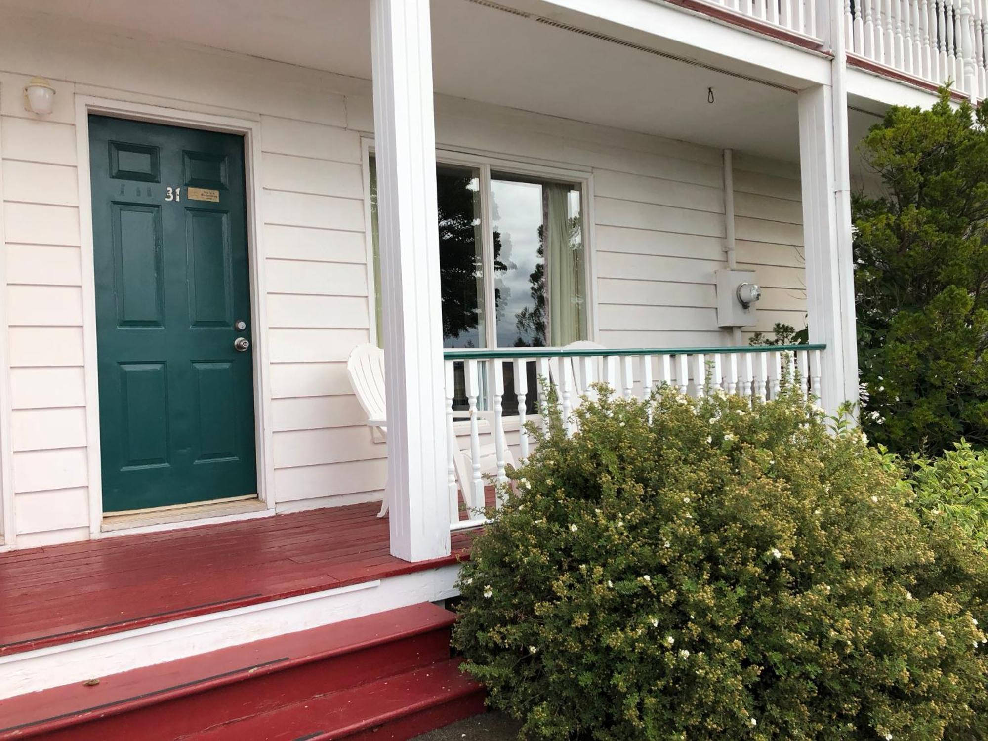 פרום Anne Shirley Motel & Cottages מראה חיצוני תמונה